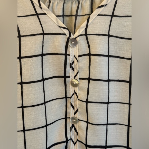 Apt. 9 Blouse - Picture 5 of 11